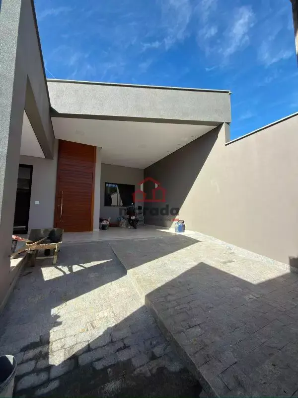 Casa de alto padrão, 4 quartos, à venda no Tropical