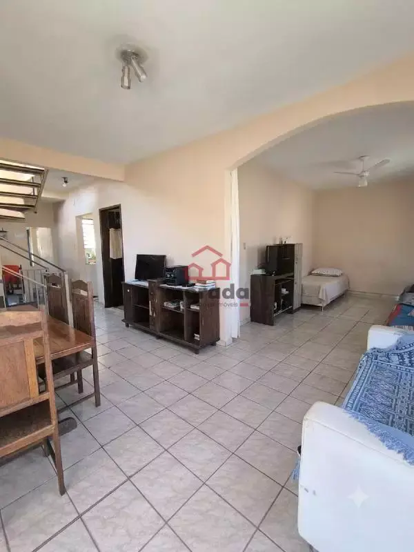 Casa 5 quartos à venda no Residencial Morro do Sol