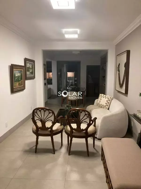 Casa de Alto Padrão no centro da cidade de Itaúna