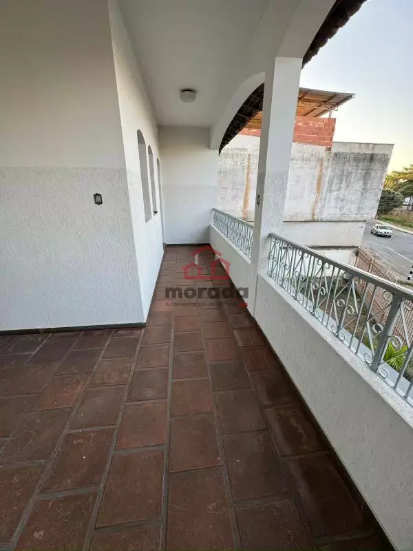 Casa à venda no Lourdes – 4 quartos, 1 suíte
