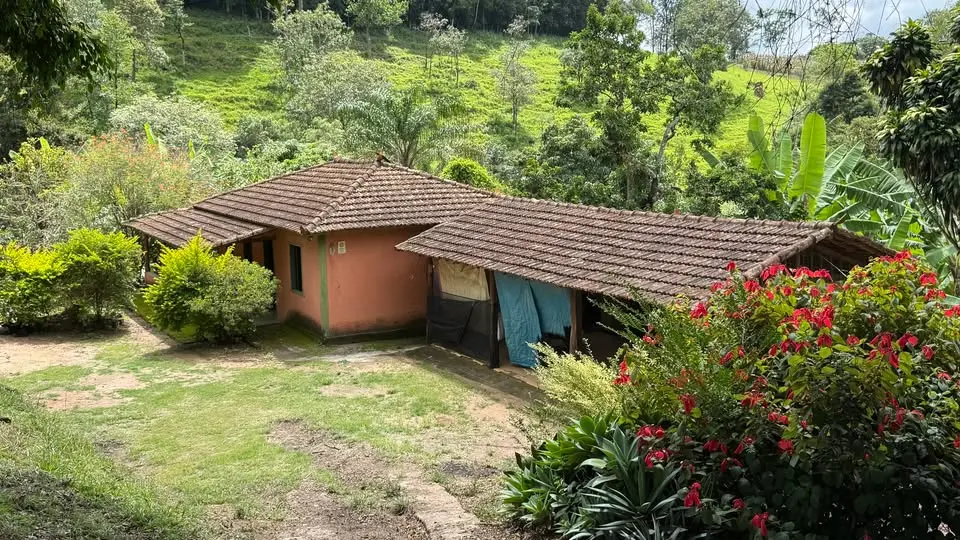 Sítio com 13 hectares no Povoado do Peão