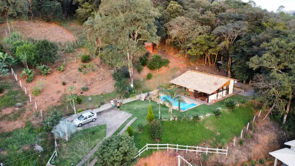 Sítio 4.500 m² à venda em condomínio, Itatiaiuçu