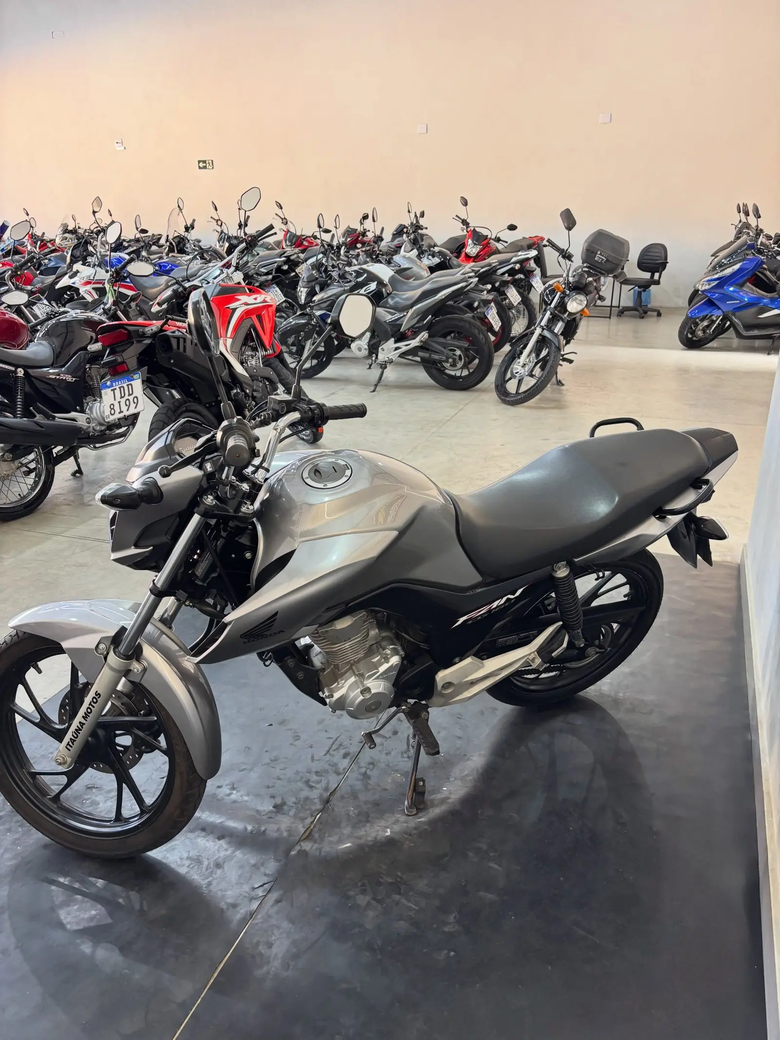 Honda Fan 160 2023 à venda - R$ 18.500