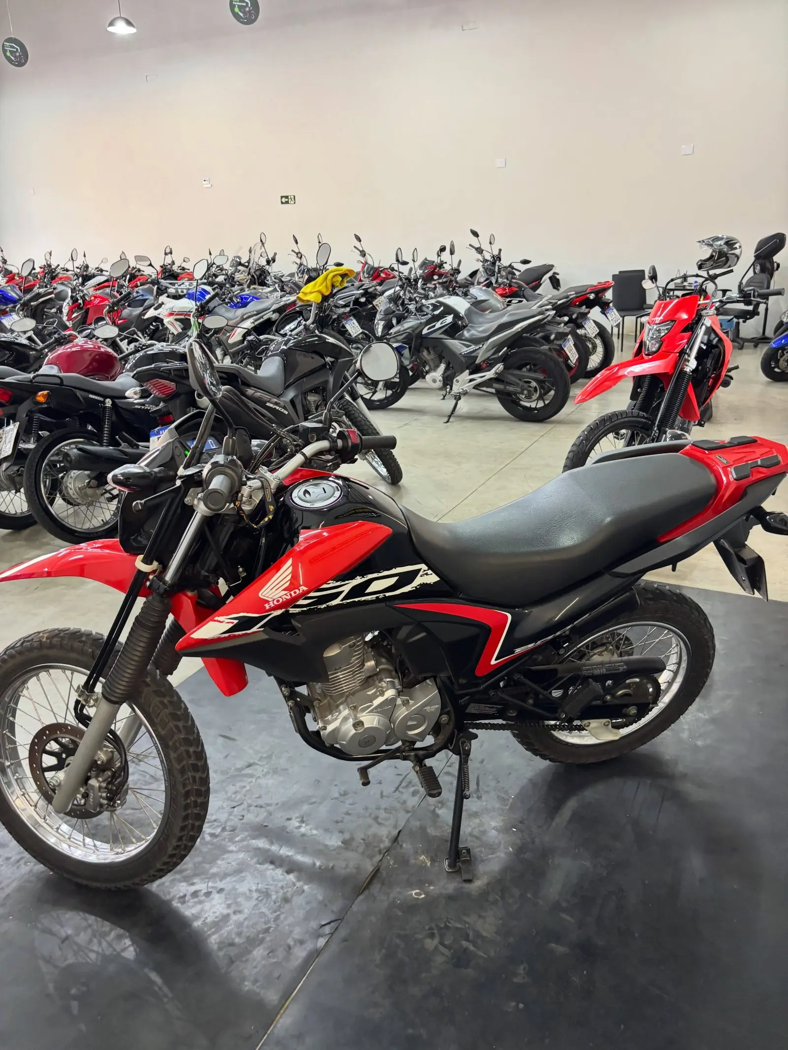 Honda Bros 160 2020/2021 - 9.500 km