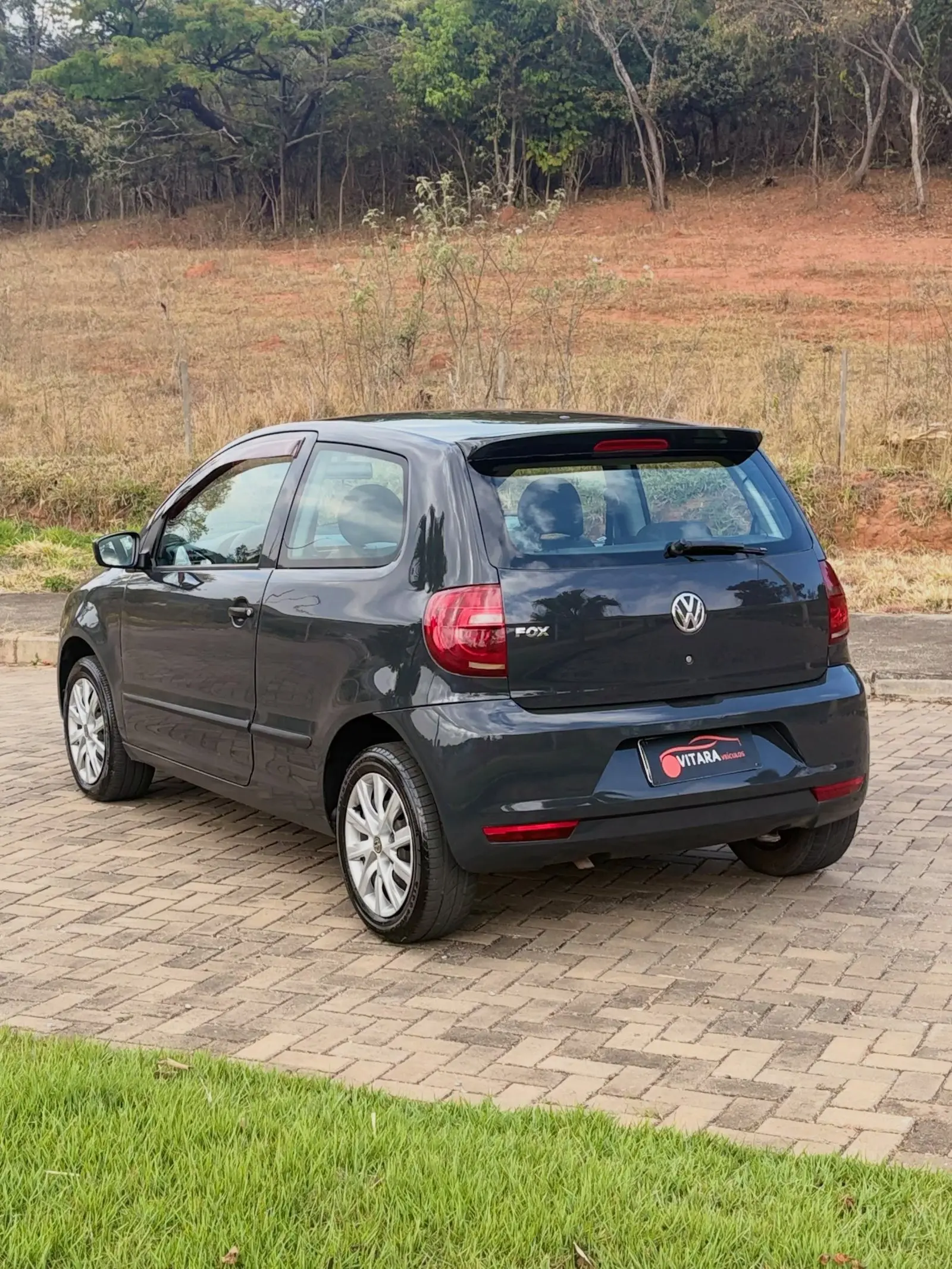 Fox 1.0 à venda