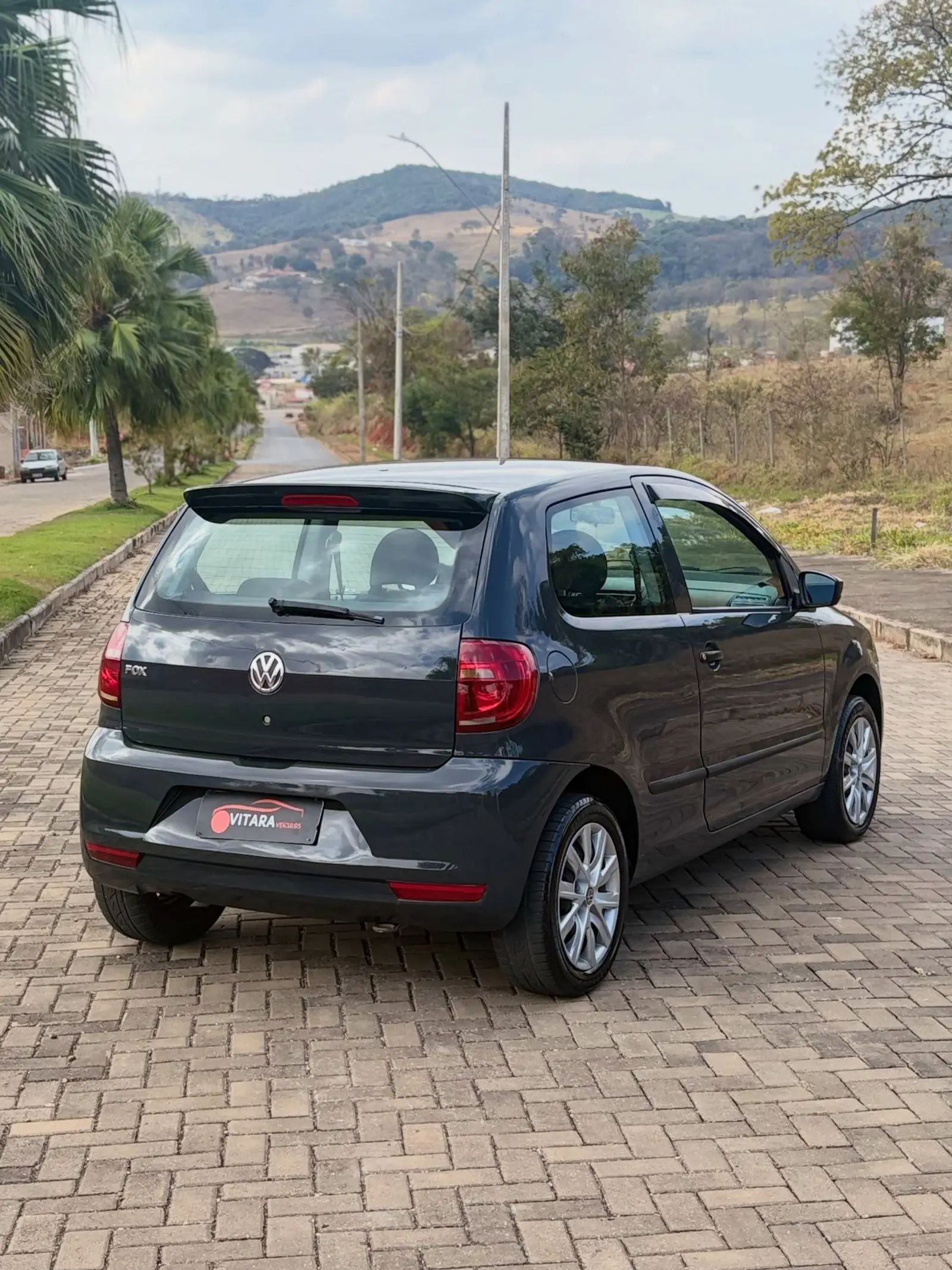 Fox 1.0 à venda