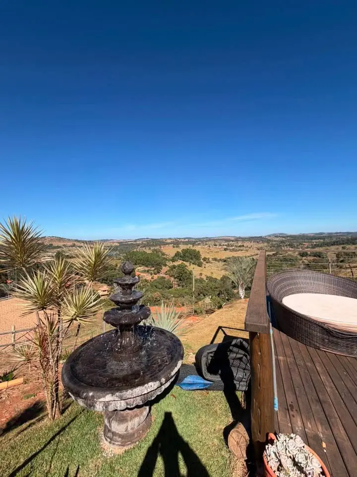 Sítio 2300 m² com 3 quartos à venda em Medeiros