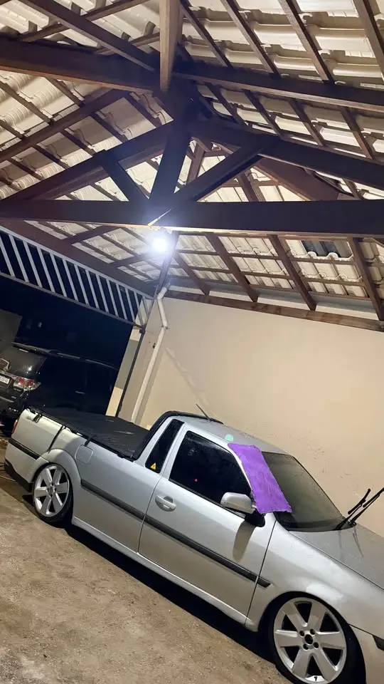 2003 Volkswagen Saveiro
