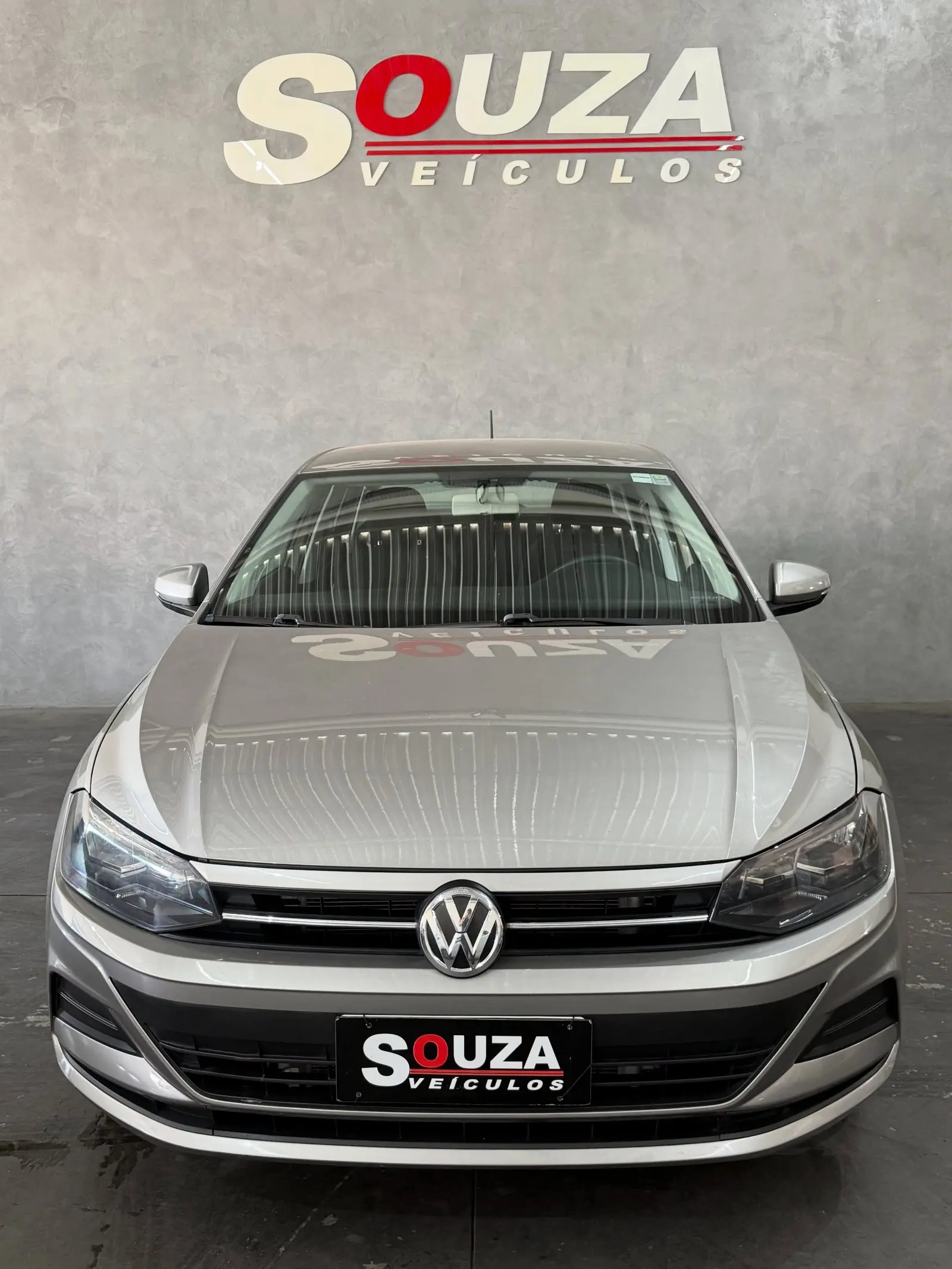 Volkswagen Virtus 1.6 automático 2022 – 98 mil km