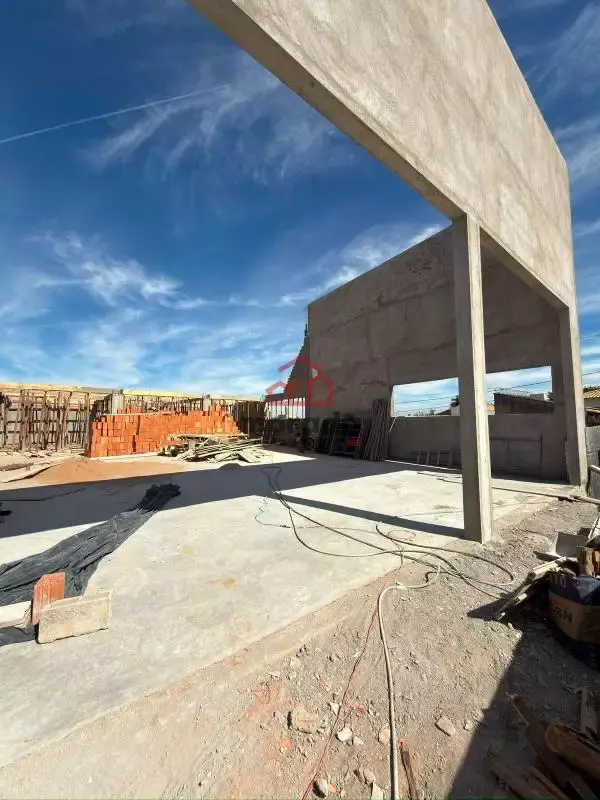 Loja comercial de 500 m² para alugar no Santanense