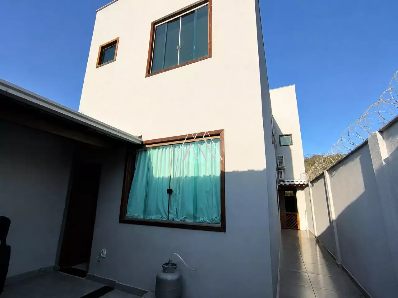 Casa à venda,  Centenário
