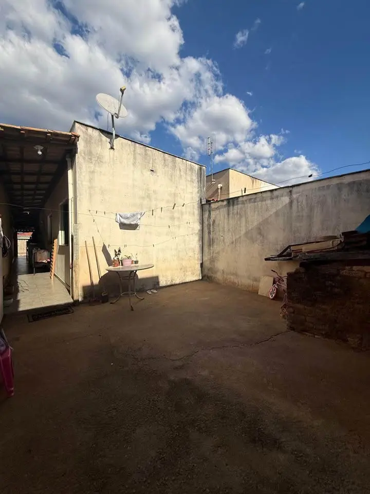Casa 2 quartos à venda – Bairro Itaunense