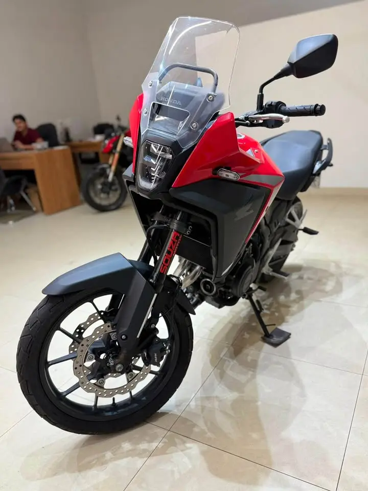 Honda NX 500 2026 — 8.700 km
