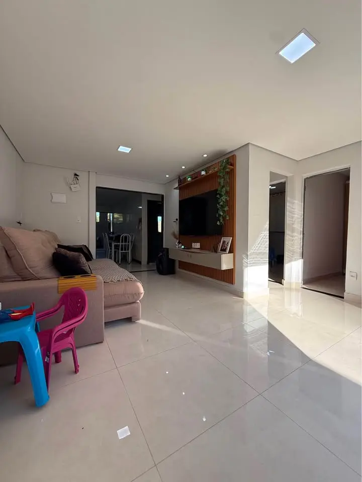 3 quartos 2 banheiros – Casa