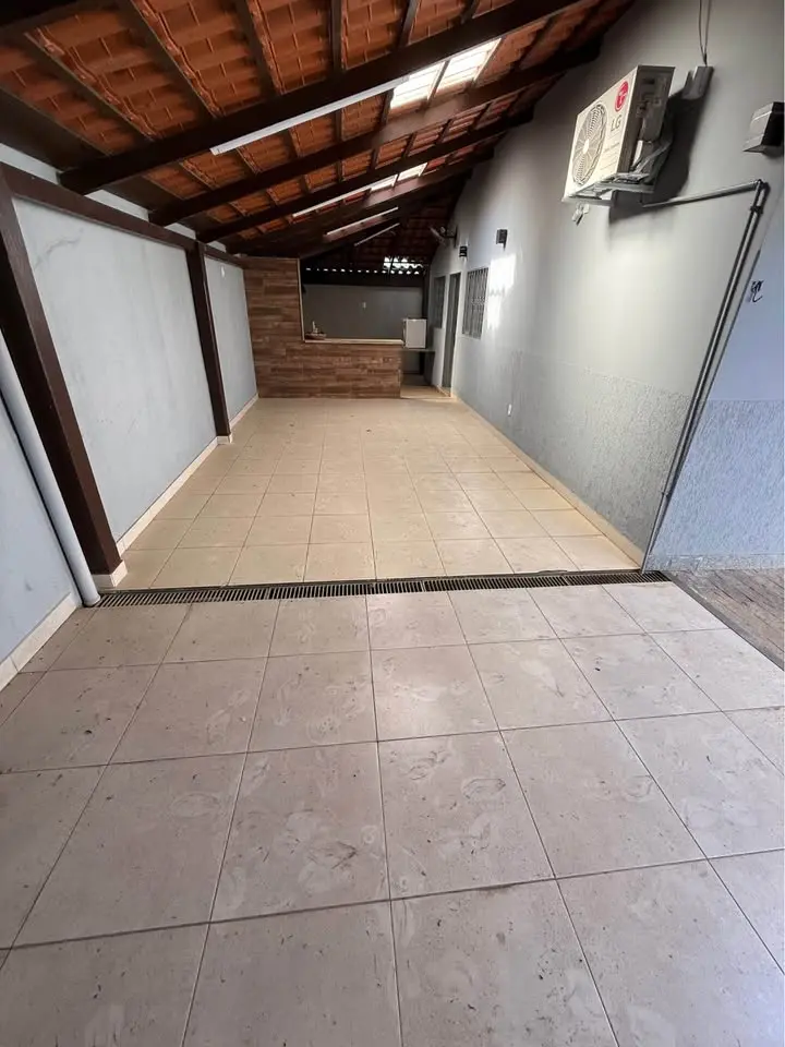 3 quartos 2 banheiros – Casa