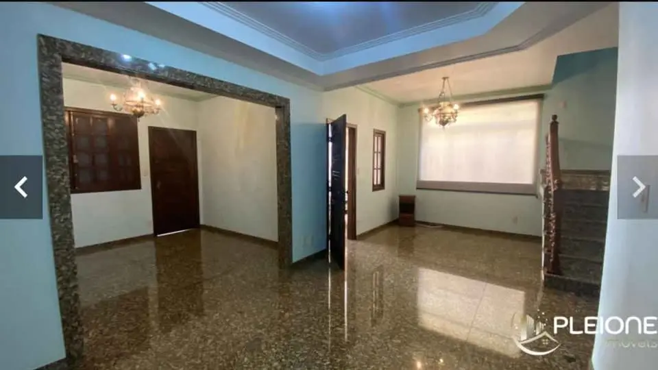 Casa duplex 4 quartos no Centro
