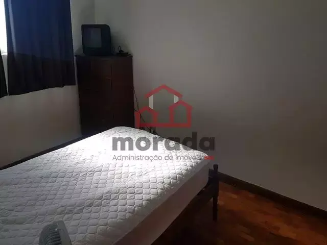 Quarto suíte compartilhado para alugar no Centro
