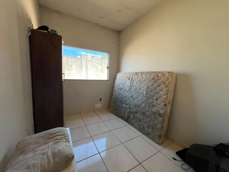 Casa 2 quartos à venda no Residencial Santanense