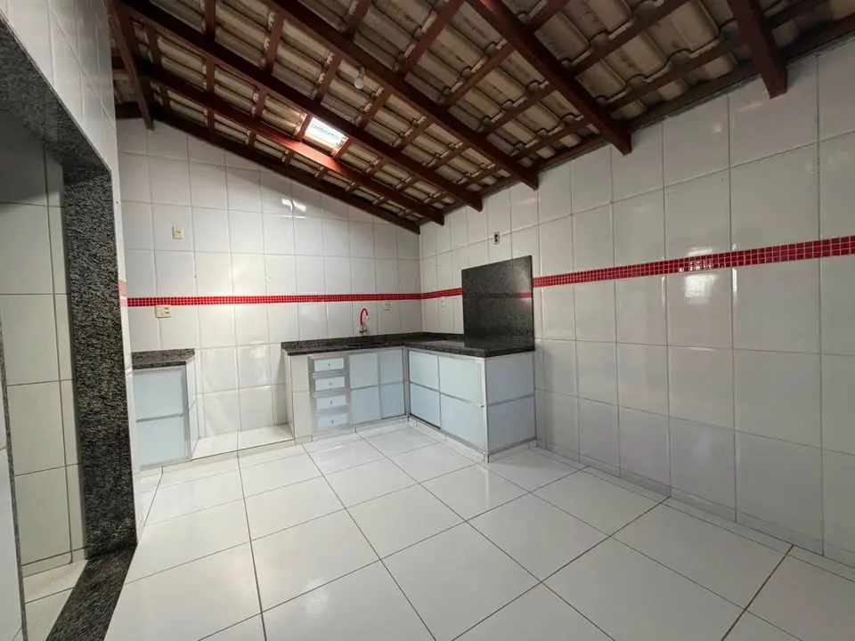 Casa 3 quartos à venda na Várzea da Olaria