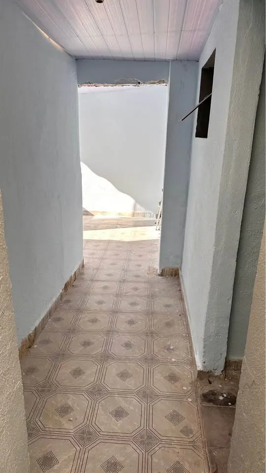 Casa 5 quartos com barracões alugados no Lourdes