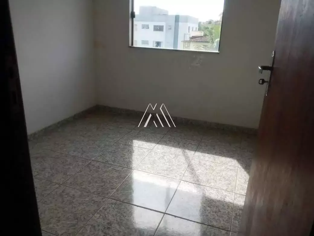 Vendo apartamento no Parque Jardim bem localizado!