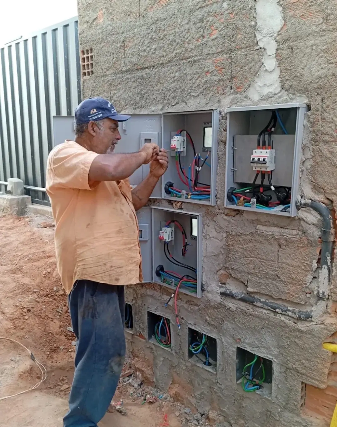 Eletricista e Encanador