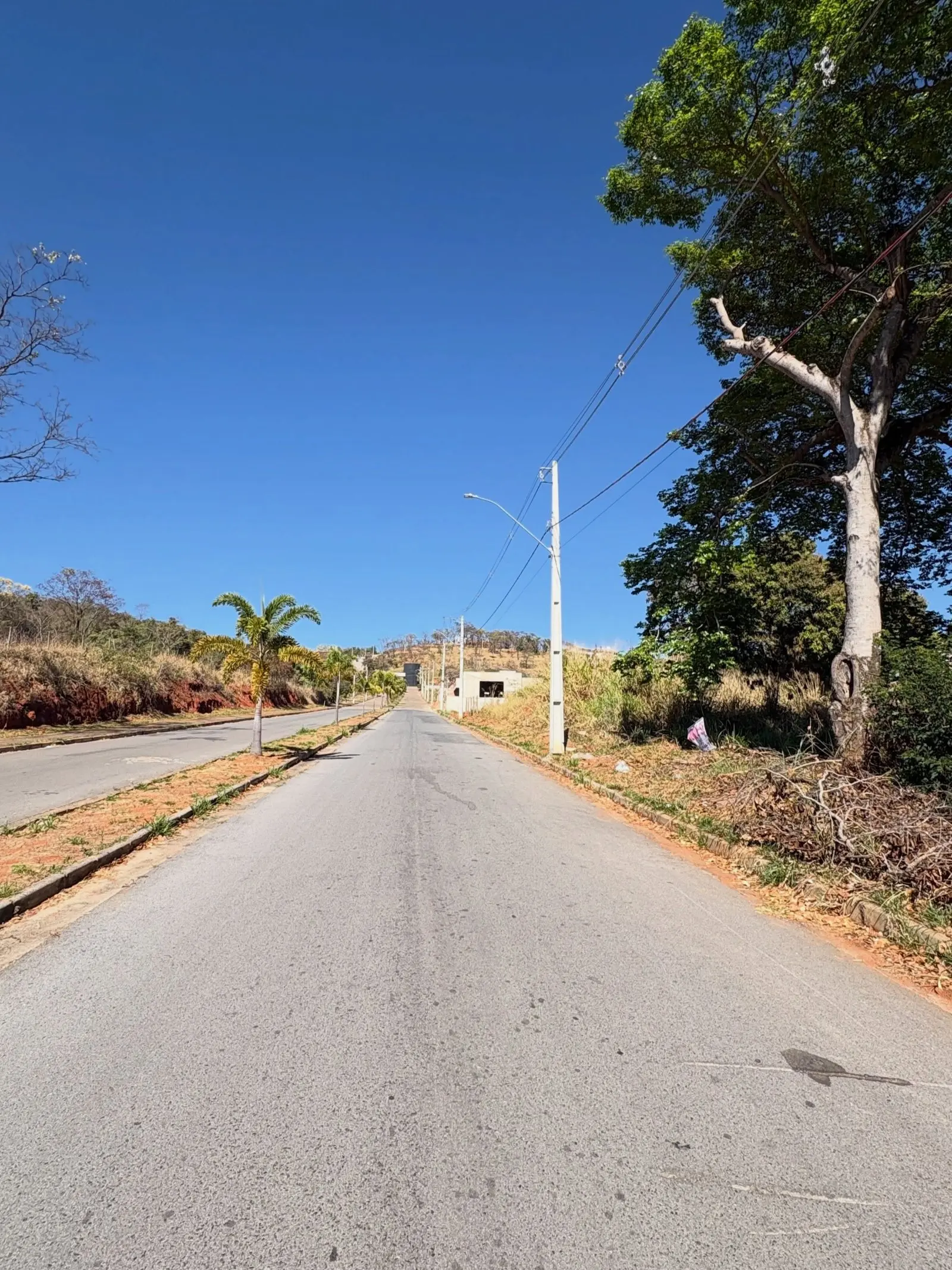 2 Lotes à venda na Vila da Serra