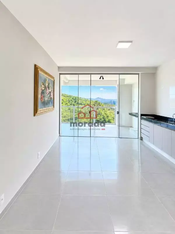 Apartamento com 3 quartos e 3 vagas para aluguel em Itaúna