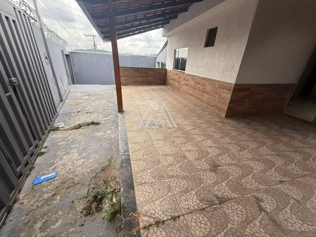 CASA PARA VENDA - GARCIAS - ITAÚNA MG