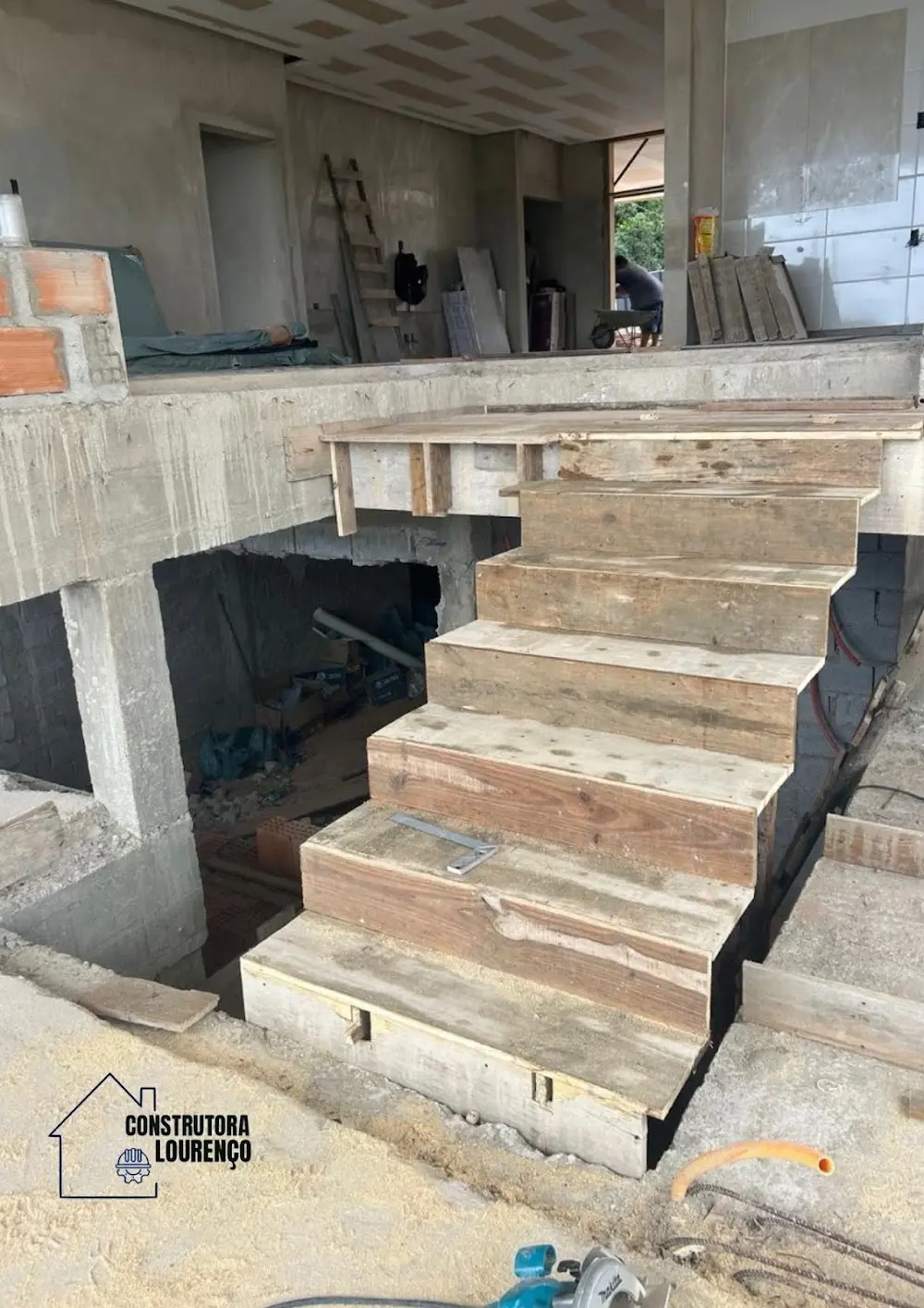 Construtora Lourenço - Pedreiro - Construção Civil