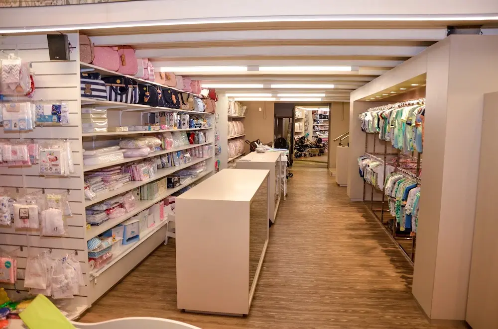 Bambolê Móveis e Moda Infantil