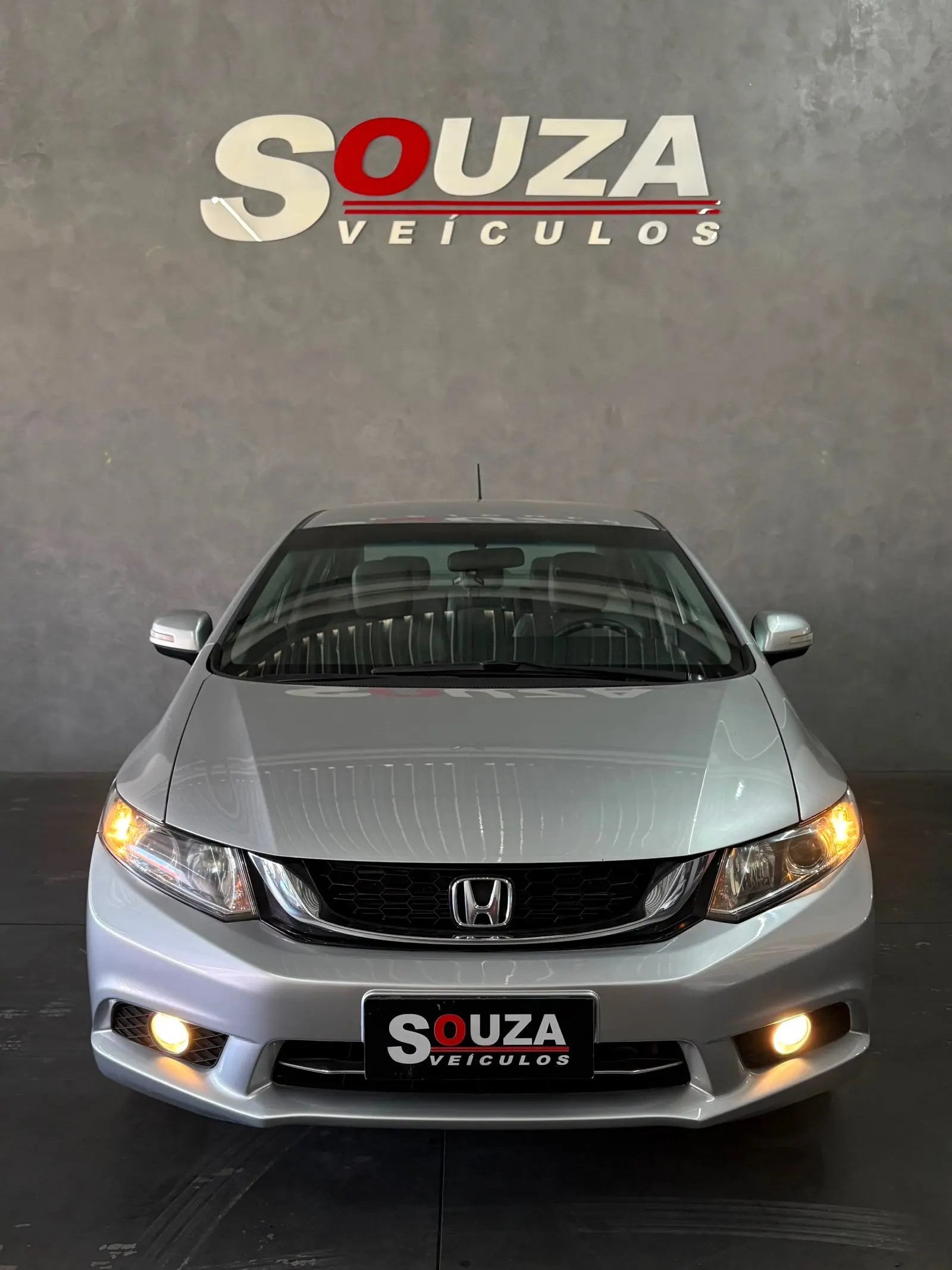 Honda Civic 2.0 LXR 2015 Automático – 126 mil km