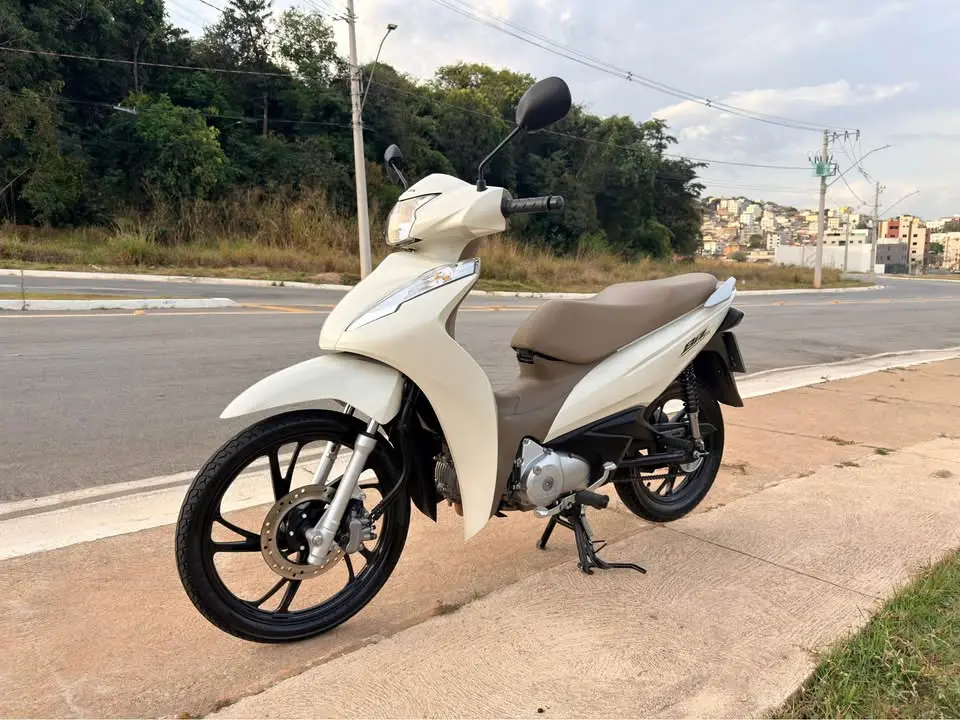 Honda Biz 125cc Flex – Moto extremamente nova