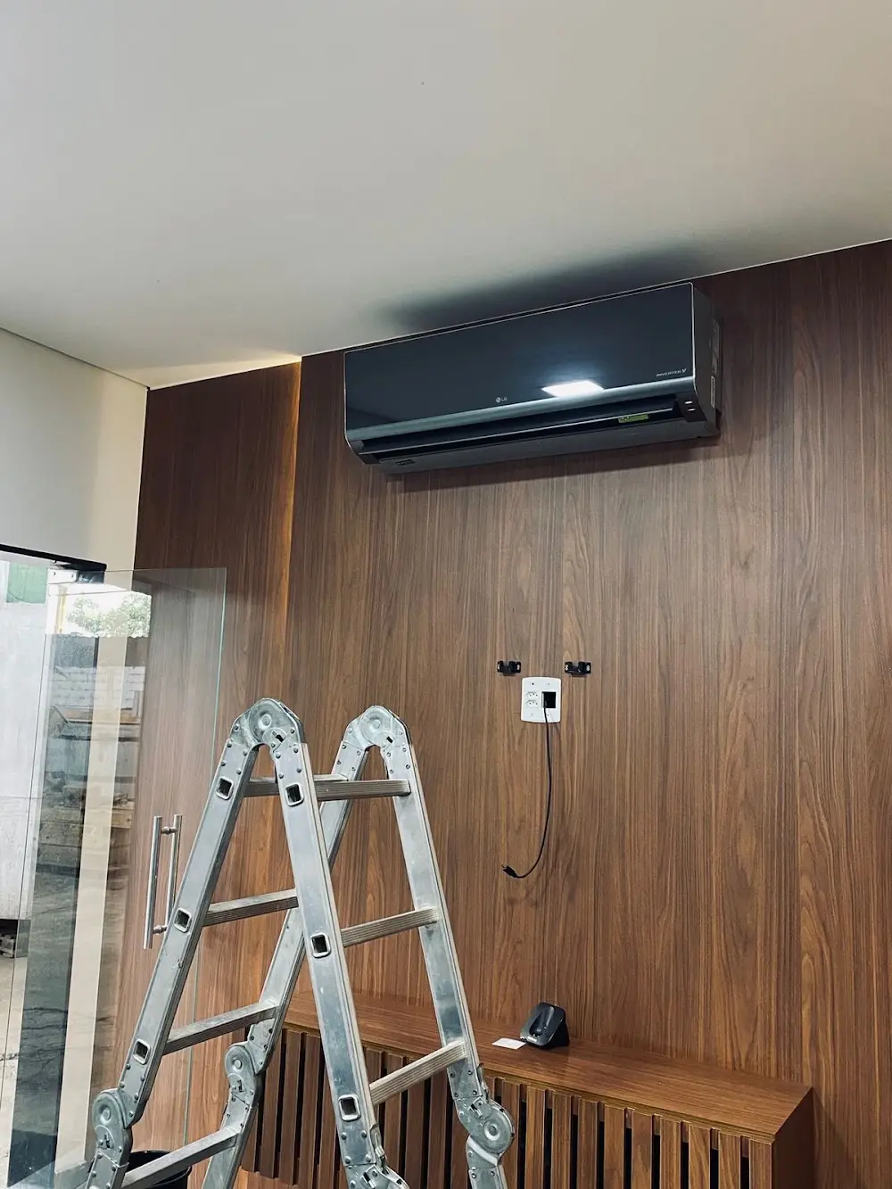 Climatizar Serviços - Ar Condicionado, Geladeiras, Freezers e Refrigeração Comercial em Itaúna MG