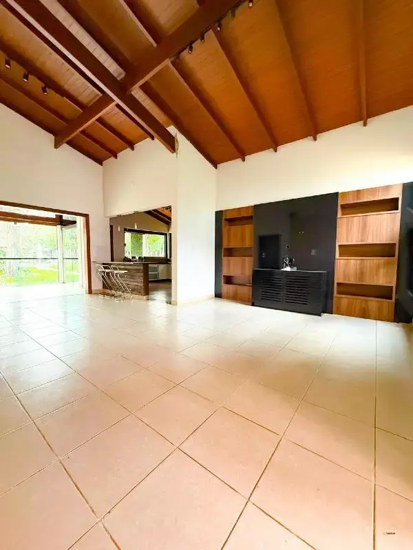 Casa à venda, 3 quartos, 1 suíte, 2 vagas, Condomínio Granja Gloria