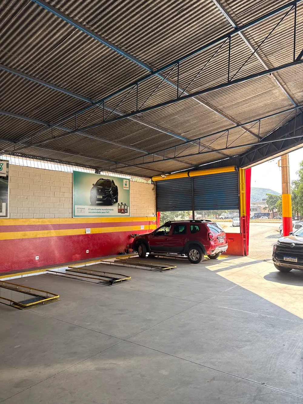 Center Oil Lubrificantes | Troca de Óleo e Filtros