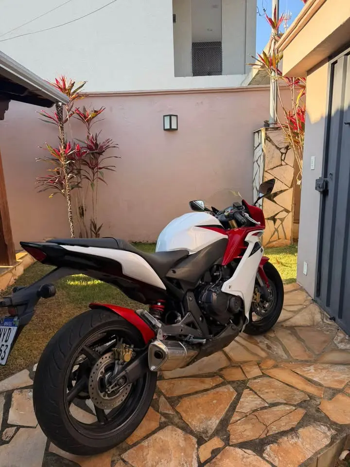 Honda CBR 600 2012 – 70 mil km