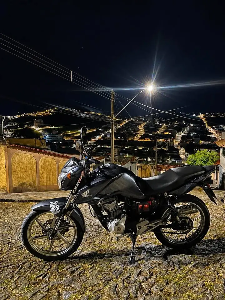 Troco Honda CG 160 por XRE ou Falcon
