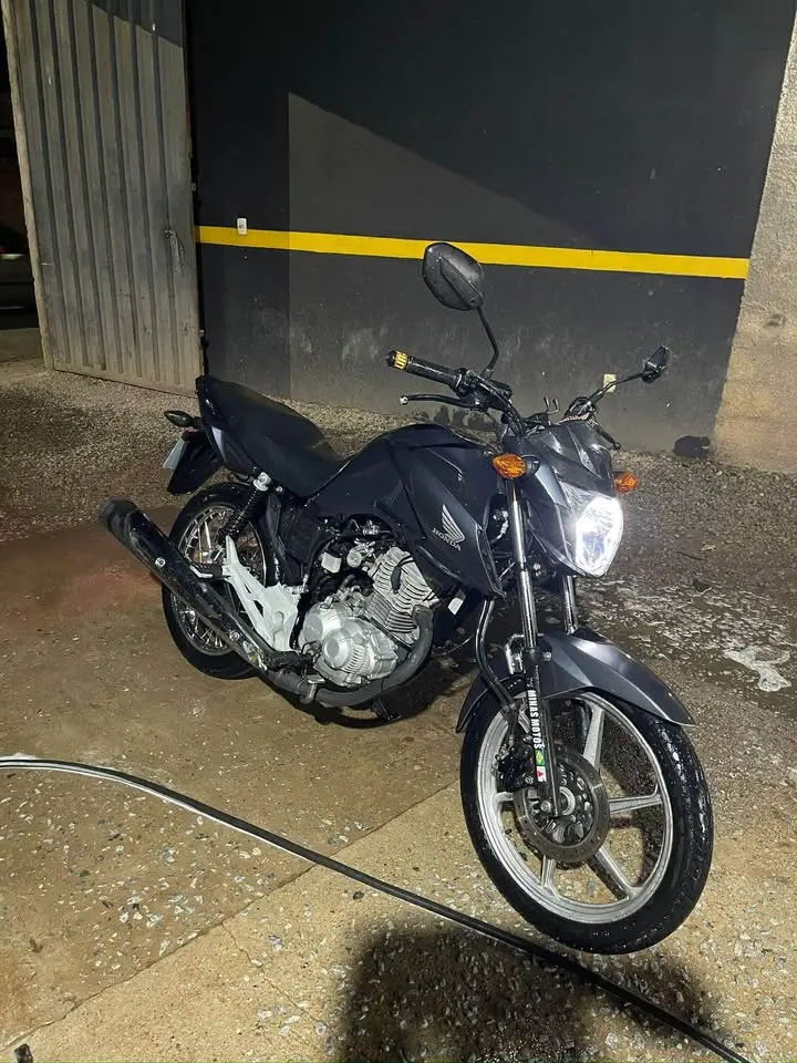 Troco Honda CG 160 por XRE ou Falcon