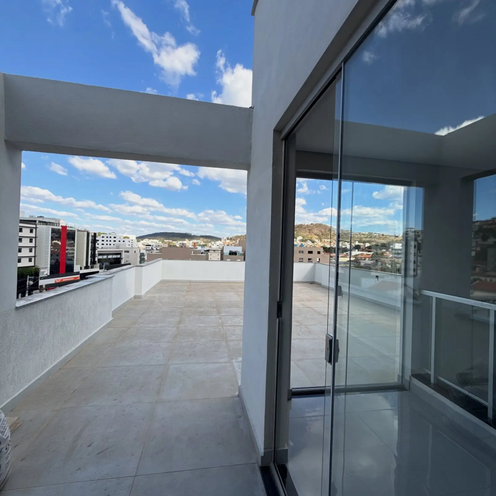 Cobertura 3 quartos com 3 vagas de garagem