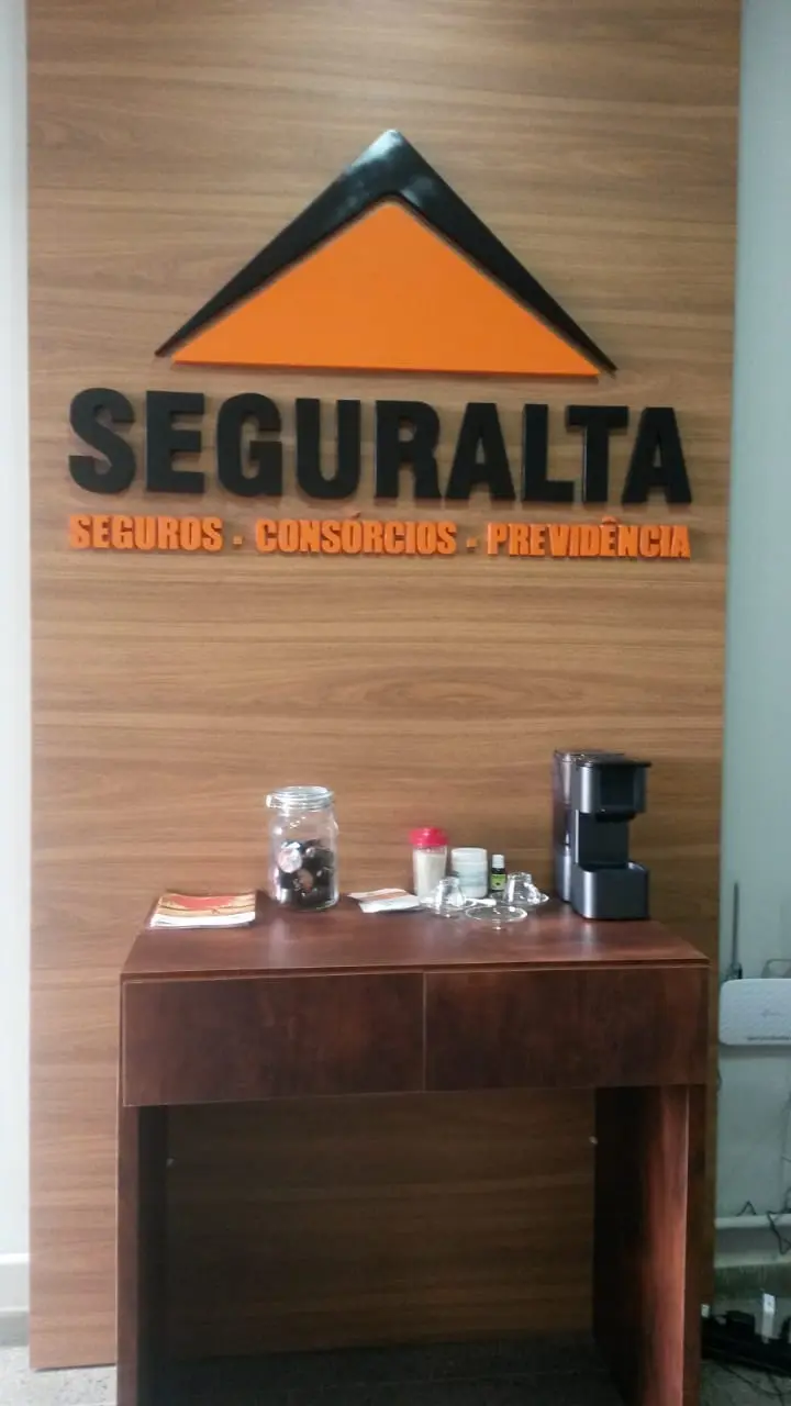Seguralta Itaúna / Corretora de Seguro Total / Porto Seguros, Allianz, Hdi