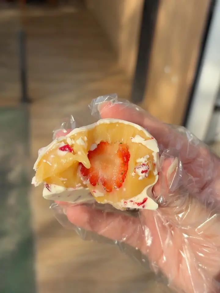 Morango Cravejado na Mix Pão Itaúna