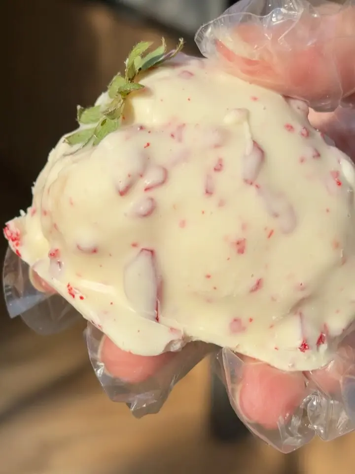 Morango Cravejado na Mix Pão Itaúna