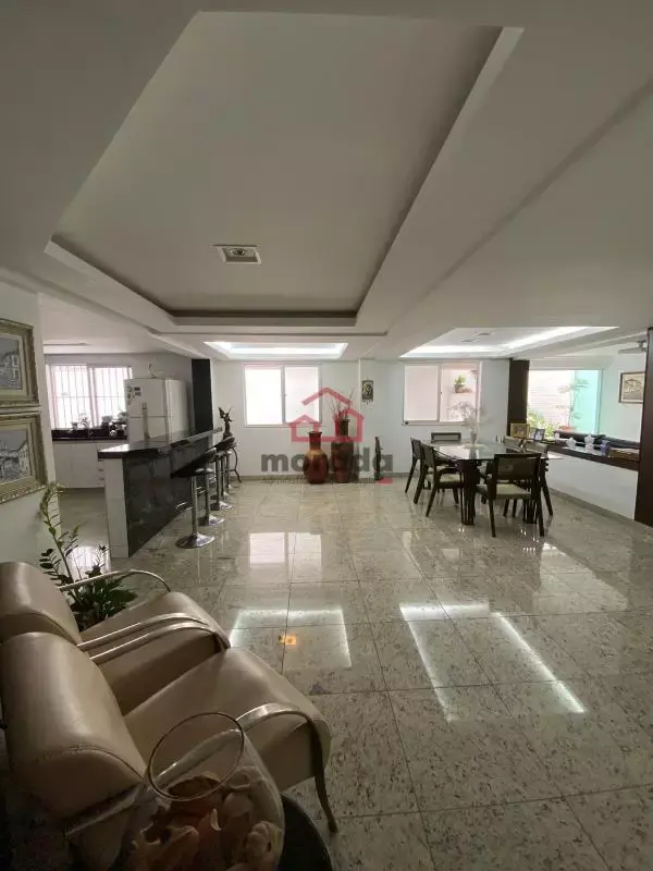 Apartamento à venda, 3 quartos, 1 suíte, 2 vagas no Centro