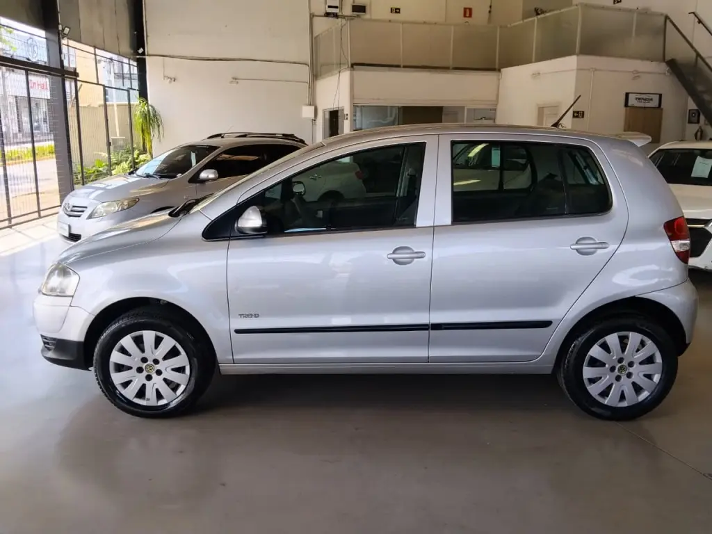 Volkswagen Fox 1.0 Flex 2009 — 139 mil km