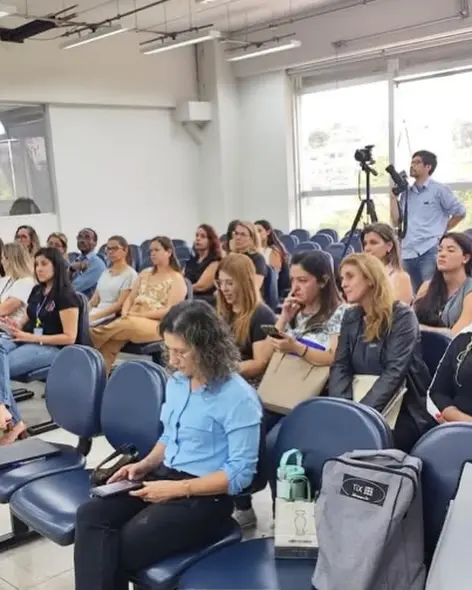 Palestra debate cultura inclusiva na escola pública