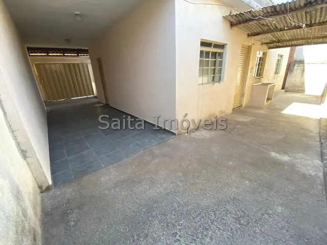 CASA - MORADA NOVA — Casa 3 quartos para alugar