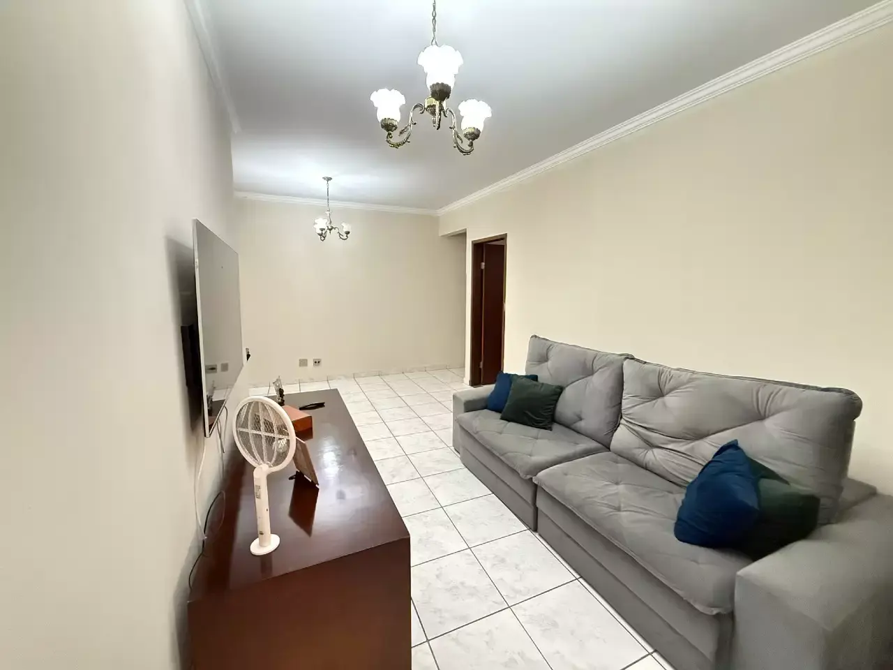 Apartamento à venda, 3 quartos, 1 suíte, 1 vaga, Centro