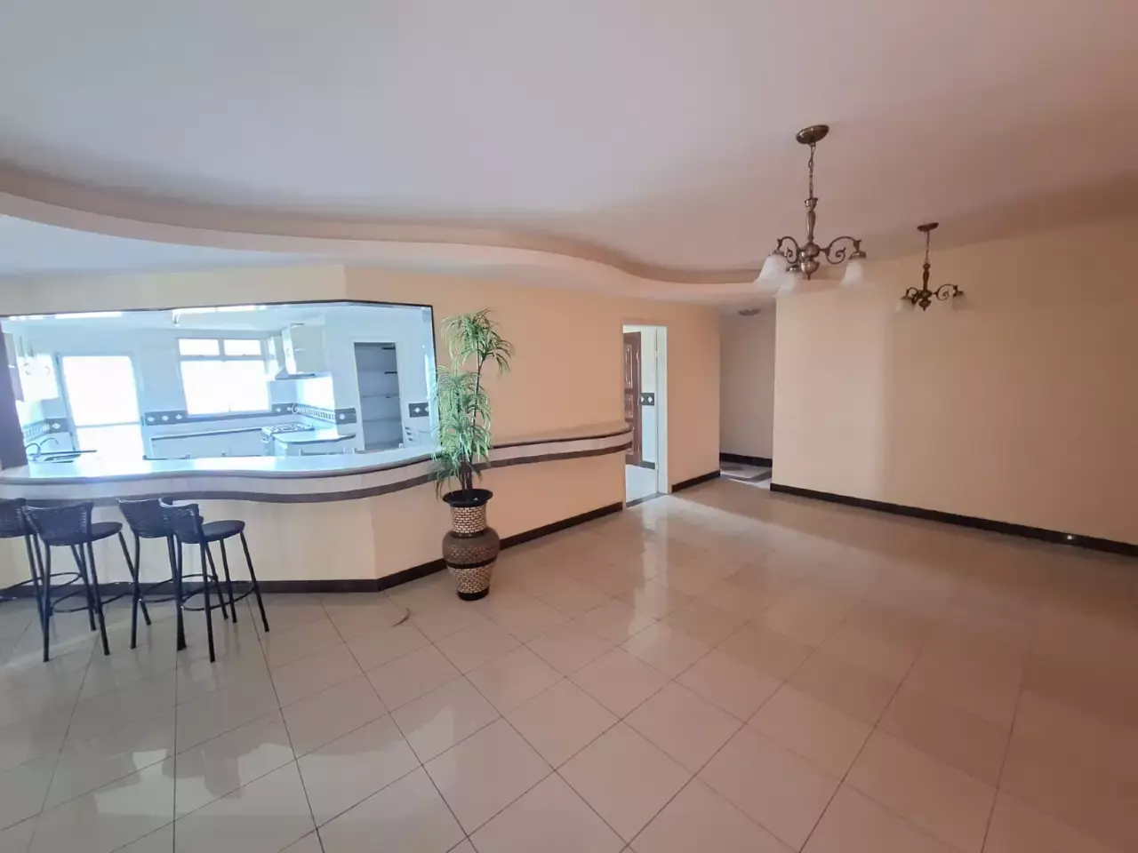 Apartamento para alugar, 4 quartos, 1 suíte, 3 vagas — Cerqueira Lima