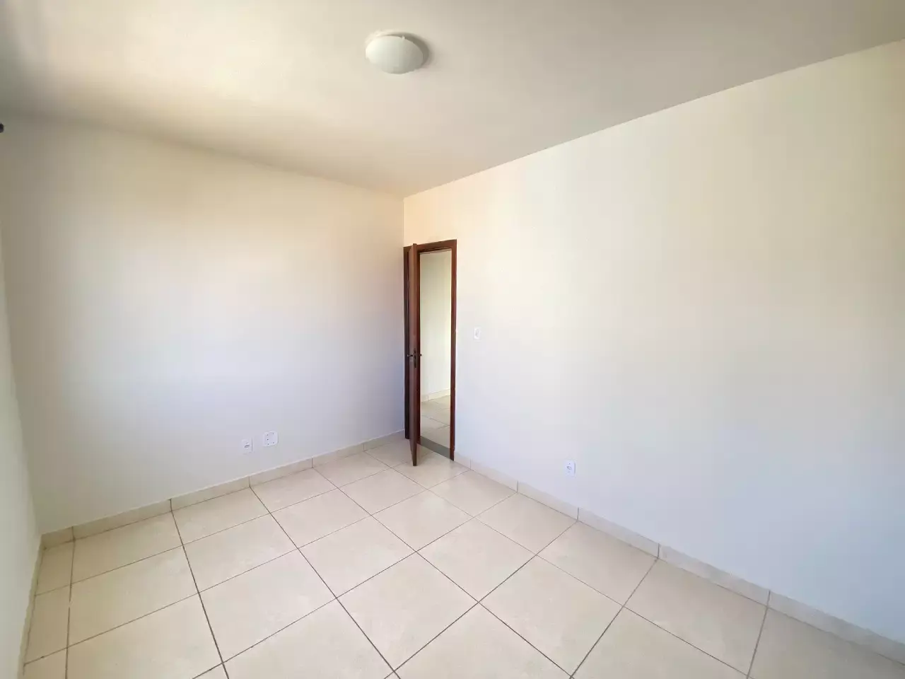 Apartamento para alugar, 3 quartos, Parque Jardim Santanense